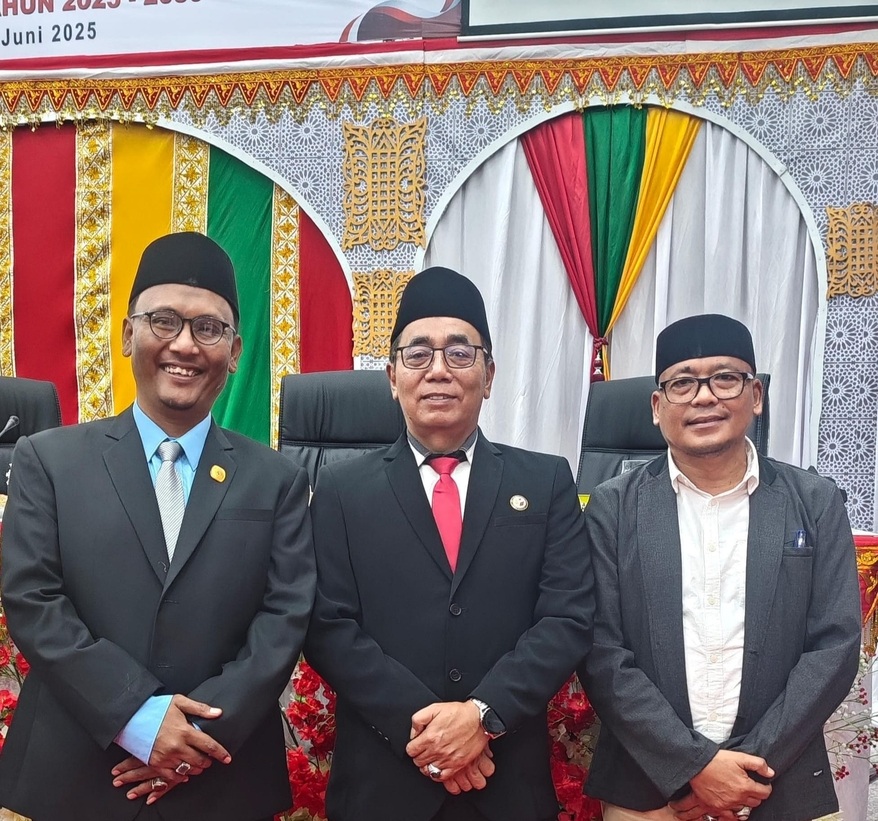 Ketua Bawaslu Kota Sabang Menghadiri Undangan Pelantikan  Walikota & Walikota