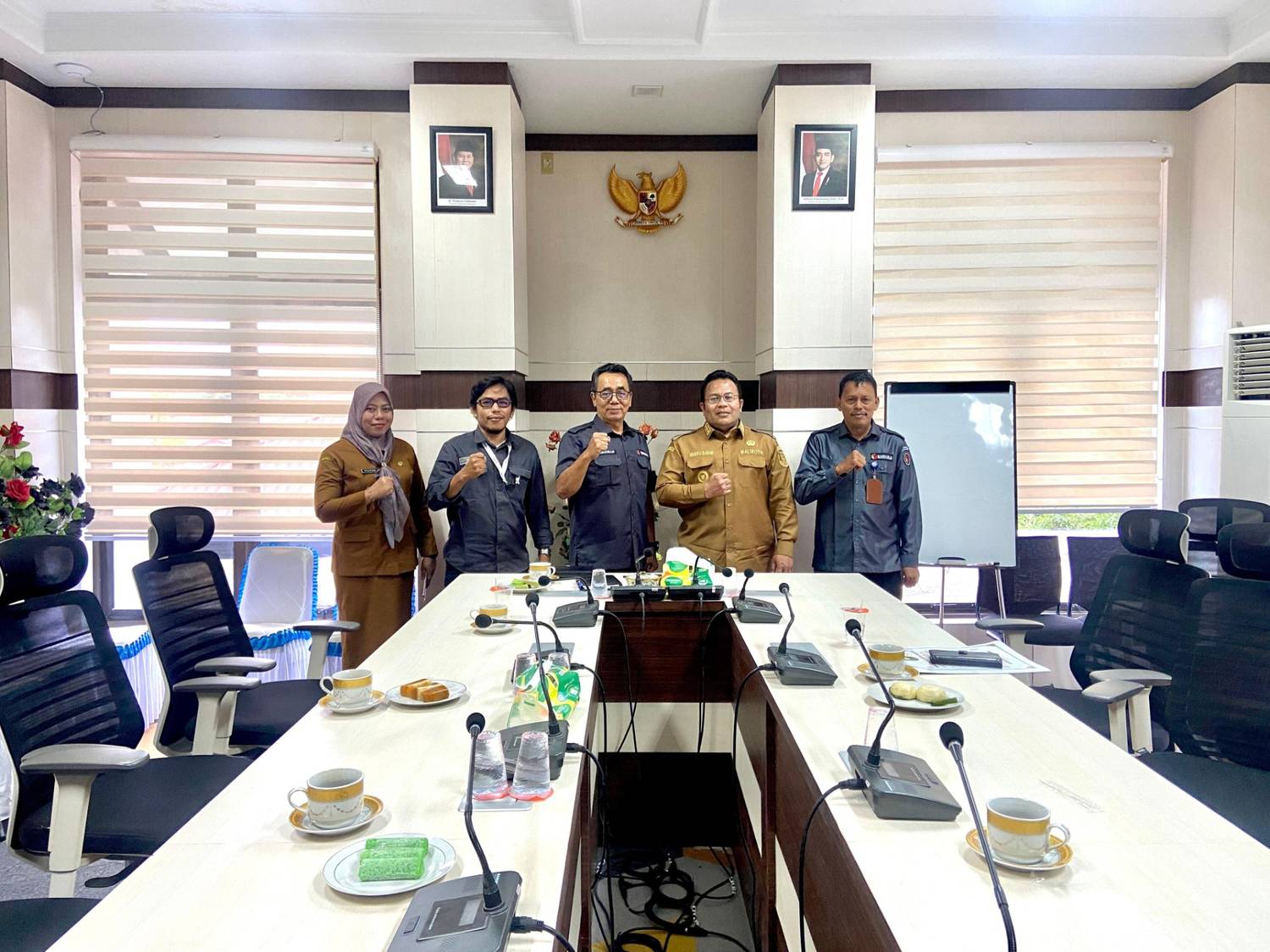 Pimpinan Bawaslu Kota Sabang Silahturahmi Dengan Walikota Sabang