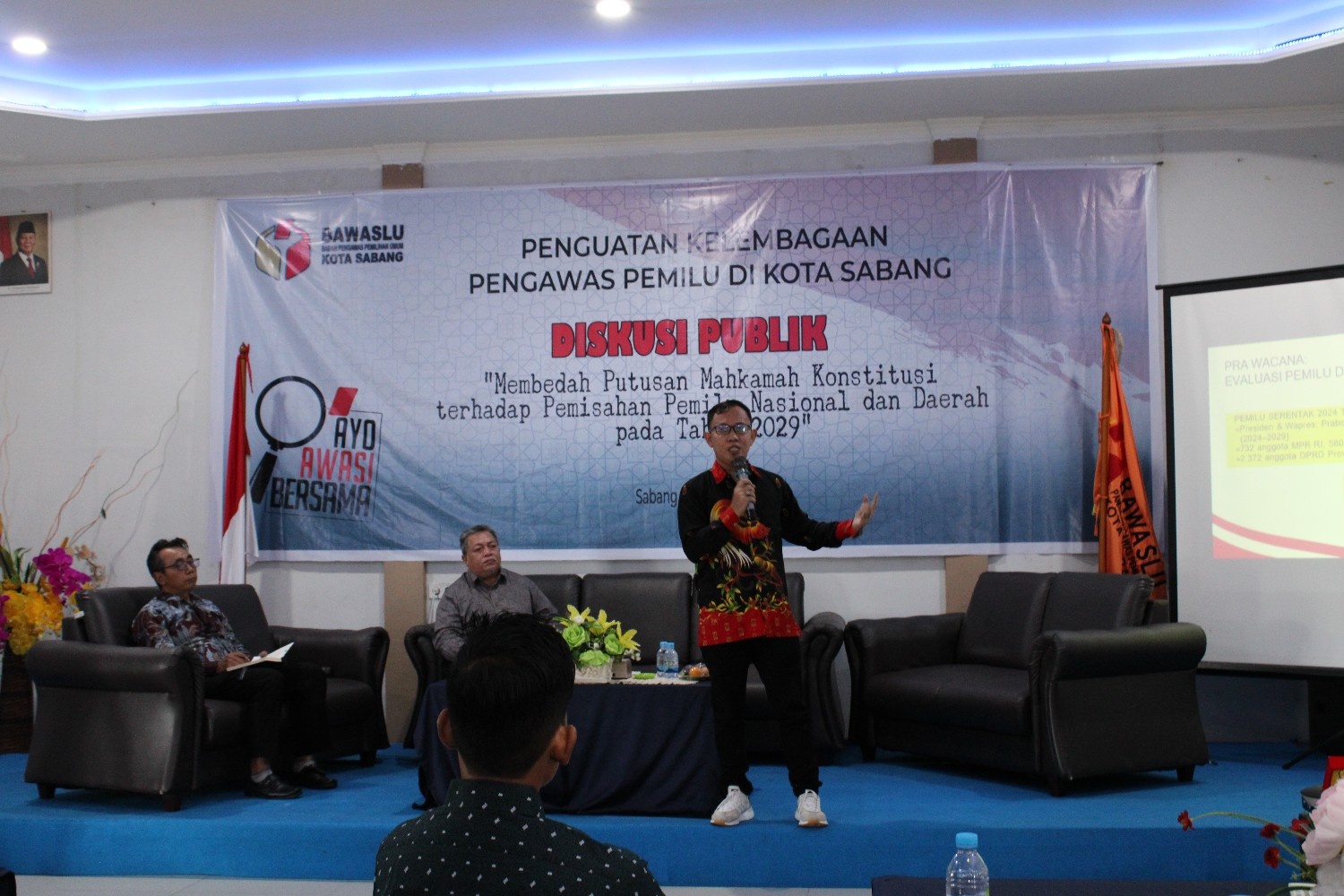 Tenaga Ahli Komisi II DPR RI, Jadi Narasumber Pada Diskusi Publik Penguatan Kelembagaan Pengawas Pemilu