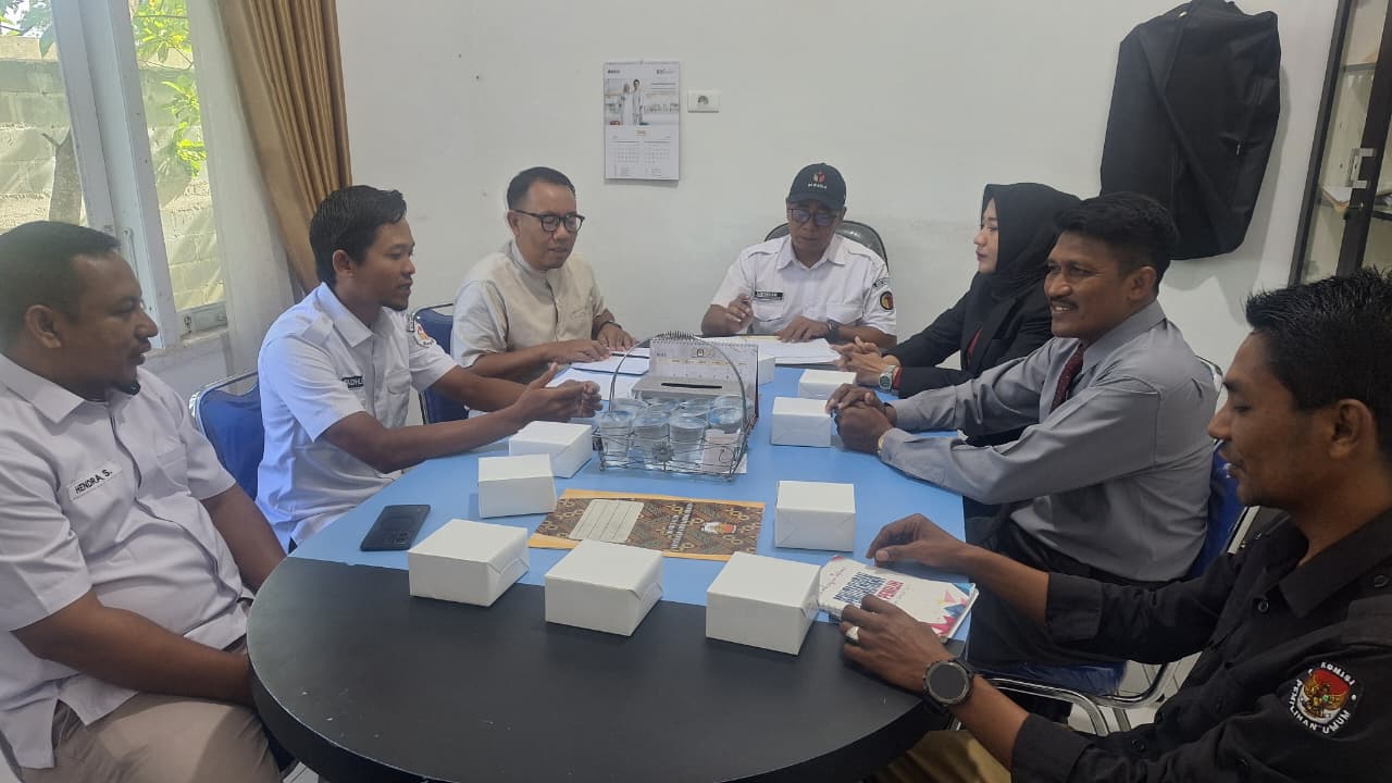 Rapat Koordinasi antara KIP Kota Sabang dan Bawaslu Kota Sabang